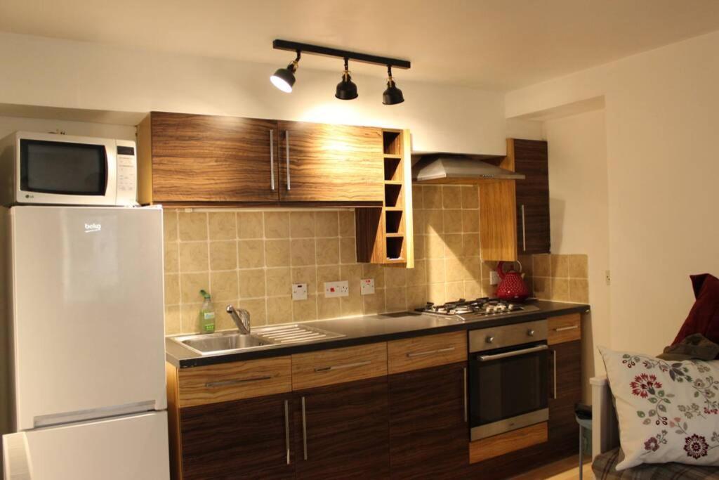 The Snug, A Great Flat In The Heart Of Peebles. Apartment Exterior foto